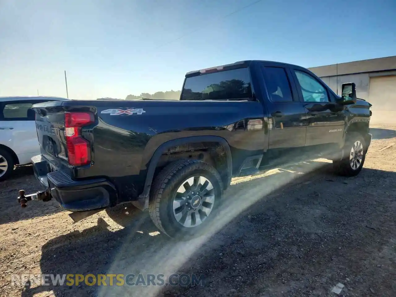3 Photograph of a damaged car 1GC5YME75NF251192 CHEVROLET SILVERADO 2022