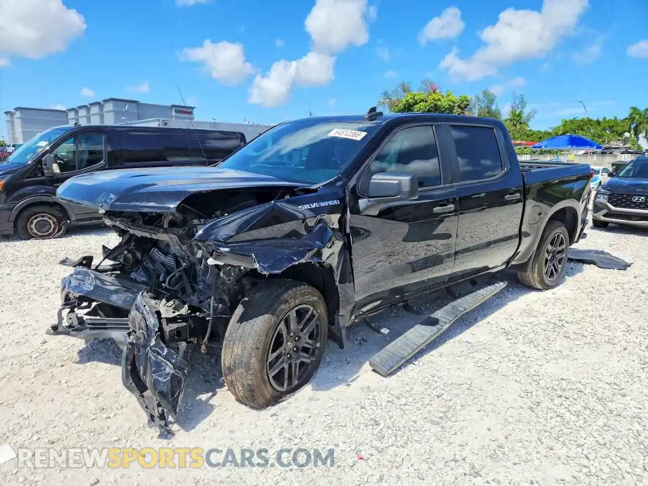 1 Photograph of a damaged car 1GCPABEKXNZ645310 CHEVROLET SILVERADO 2022