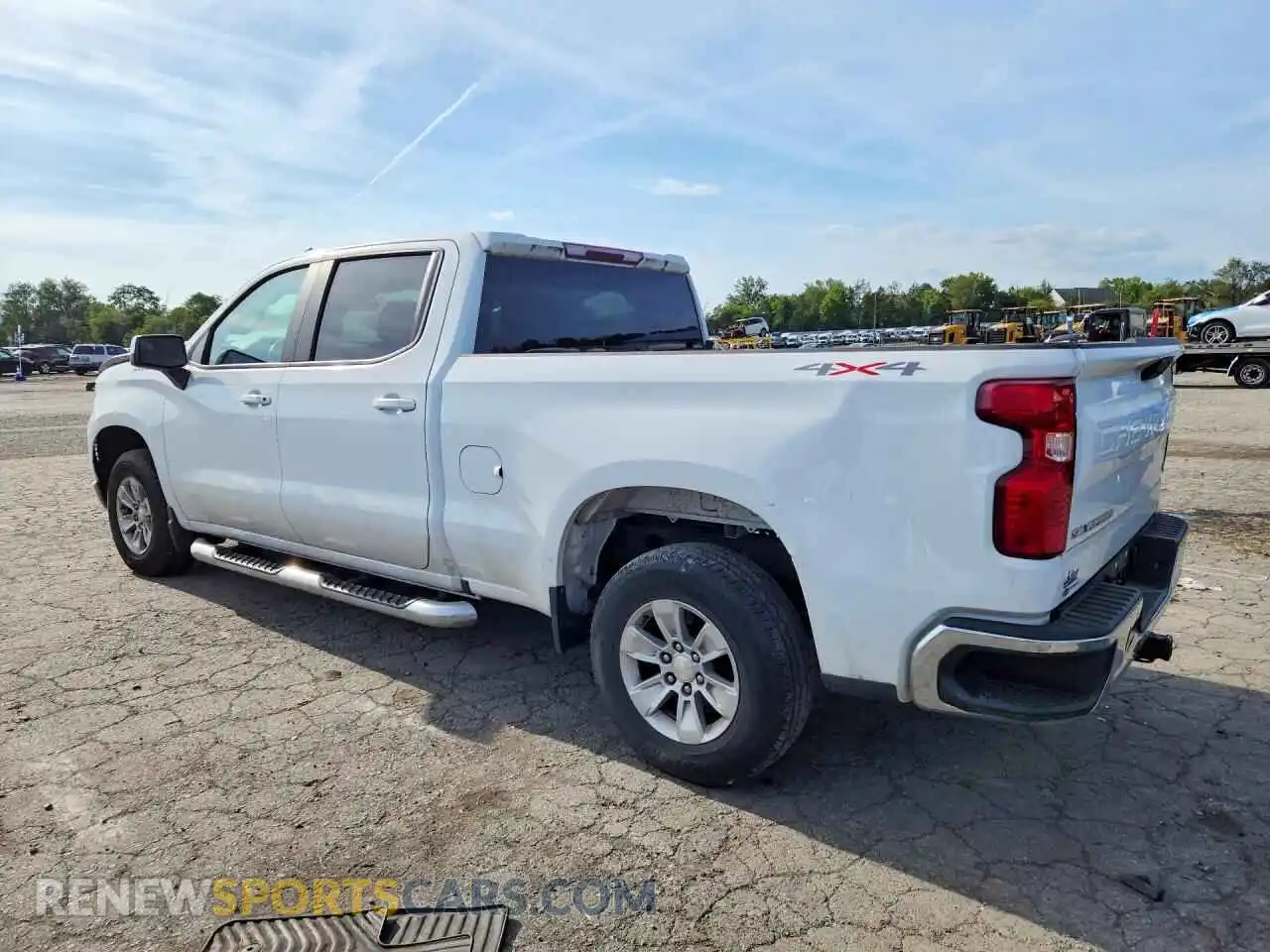 2 Photograph of a damaged car 1GCUDDED2NZ503234 CHEVROLET SILVERADO 2022
