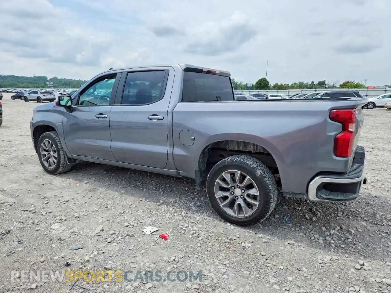 2 Photograph of a damaged car 1GCUYDED7NZ122760 CHEVROLET SILVERADO 2022