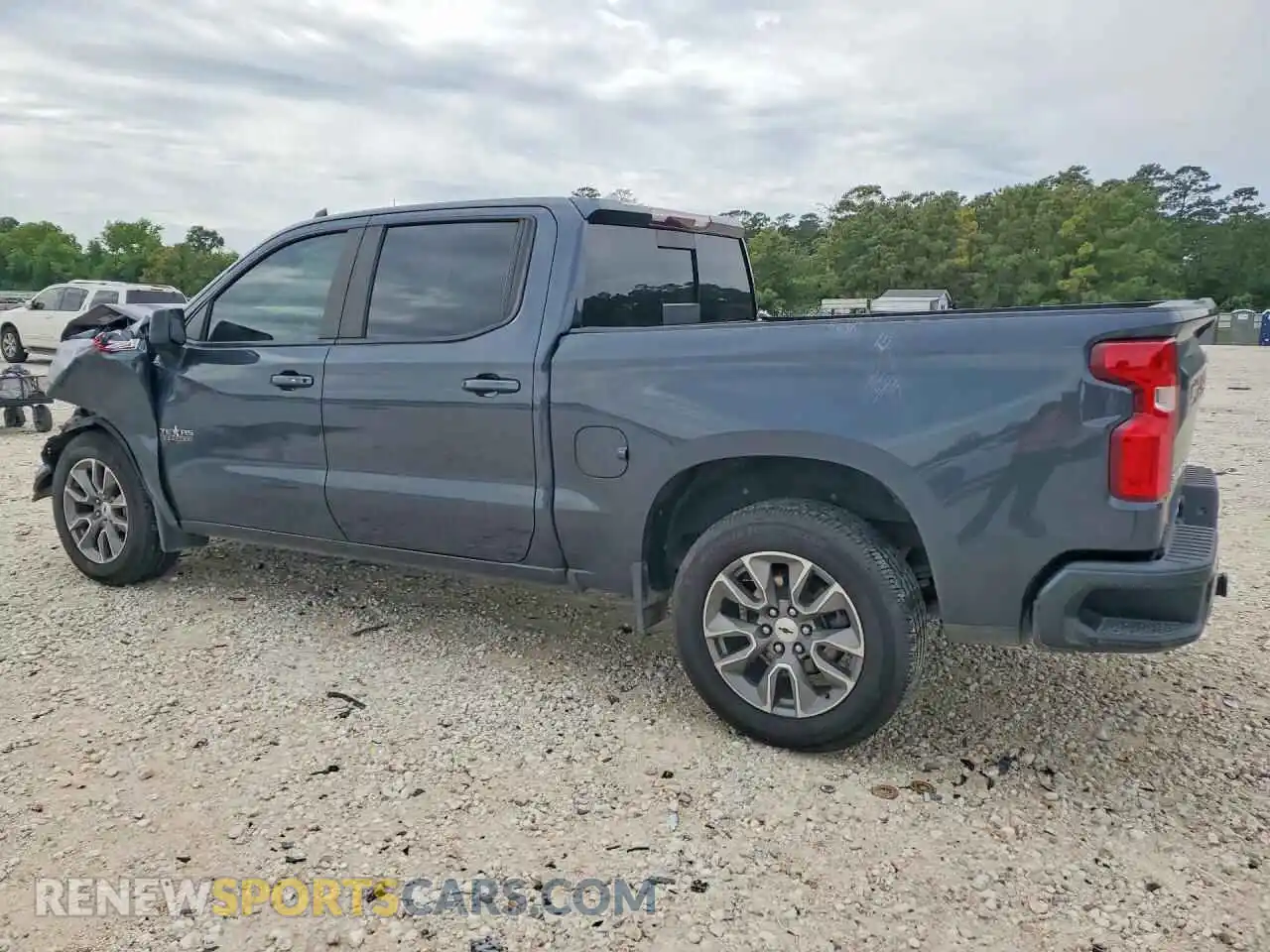 2 Photograph of a damaged car 1GCUYEED0NZ147635 CHEVROLET SILVERADO 2022