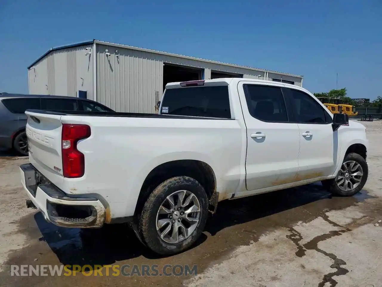 3 Photograph of a damaged car 1GCUYEED2NZ153808 CHEVROLET SILVERADO 2022