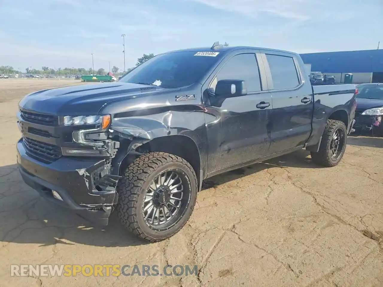 1 Photograph of a damaged car 1GCUYEET9NZ182083 CHEVROLET SILVERADO 2022