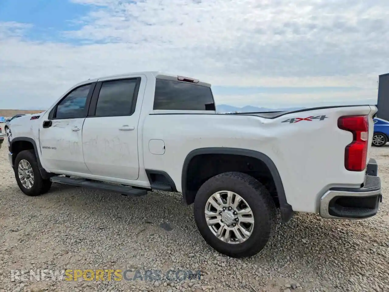 2 Фотография поврежденного автомобиля 2GC1YNEY9N1246338 CHEVROLET SILVERADO 2022