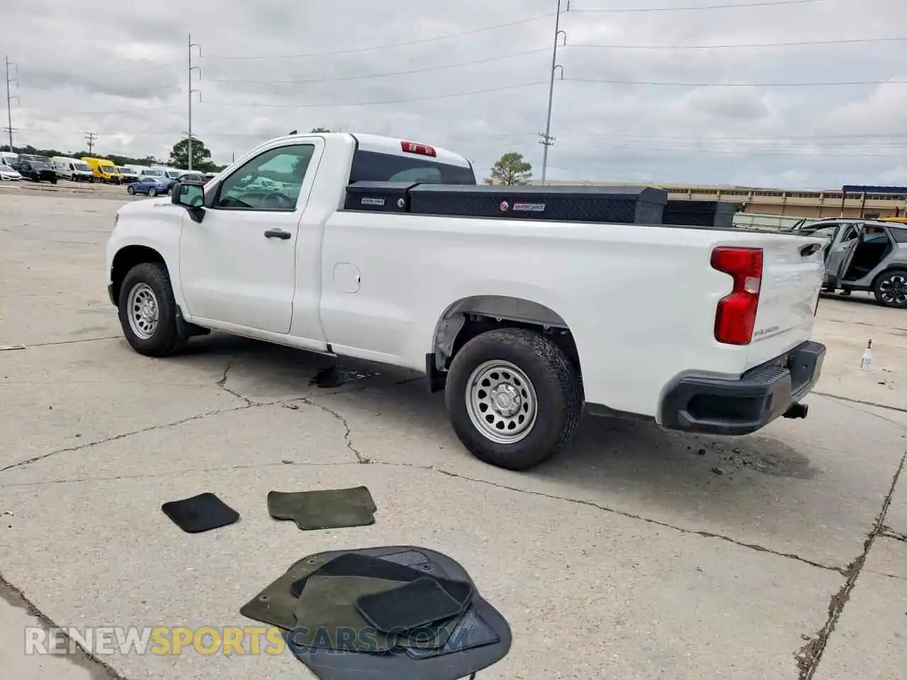 2 Photograph of a damaged car 3GCNAAED0NG564156 CHEVROLET SILVERADO 2022