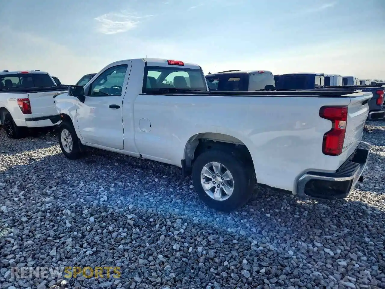 2 Photograph of a damaged car 3GCNAAED8NG607819 CHEVROLET SILVERADO 2022