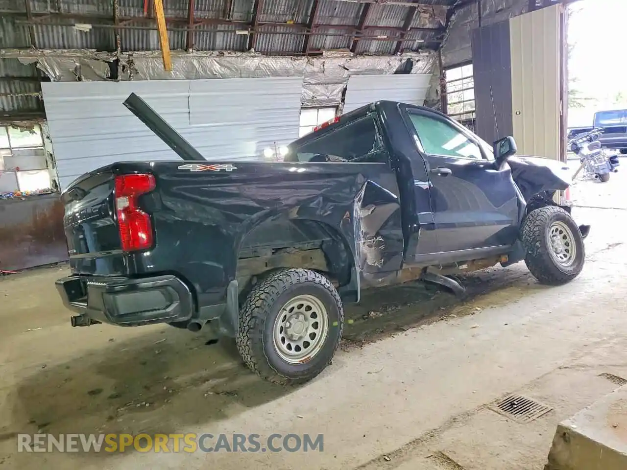 3 Photograph of a damaged car 3GCNDAEK7NG626271 CHEVROLET SILVERADO 2022