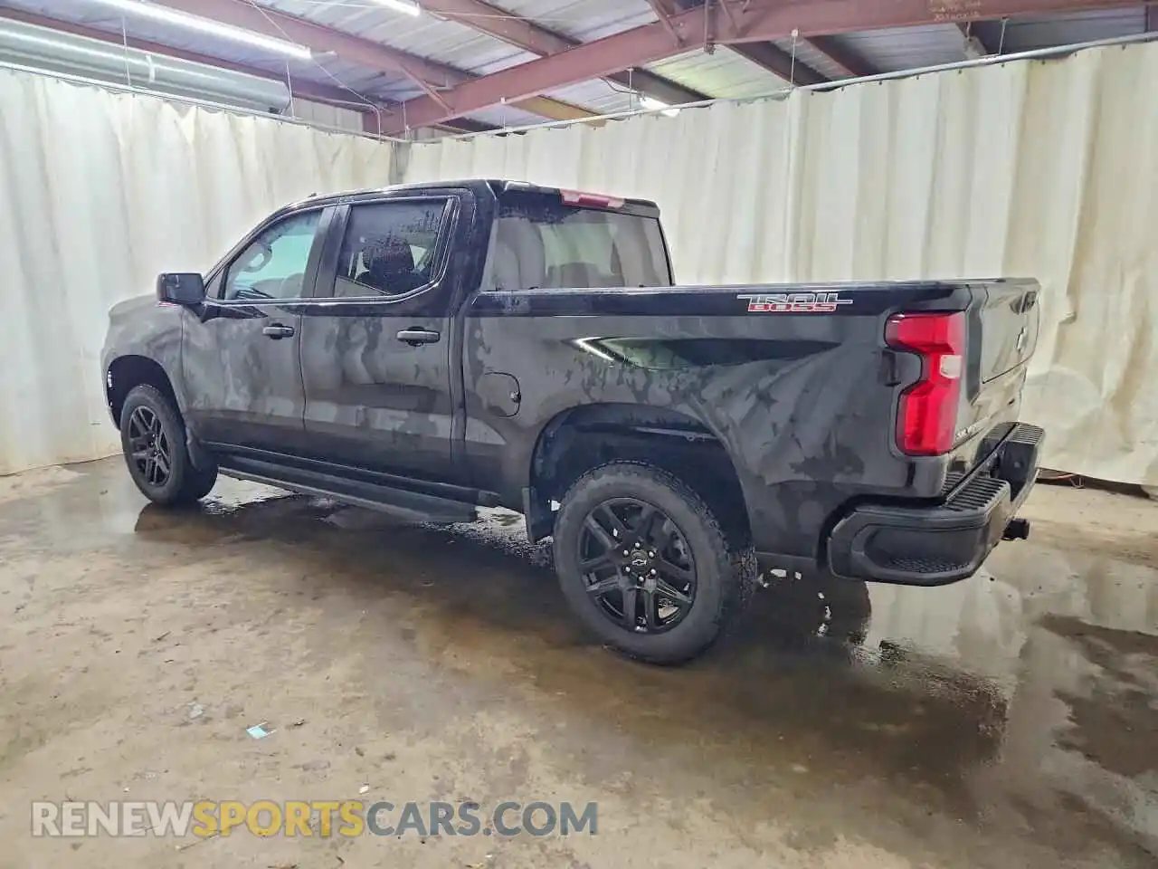 2 fotografías del automóvil dañado 3GCPDCED2NG611702 CHEVROLET SILVERADO 2022