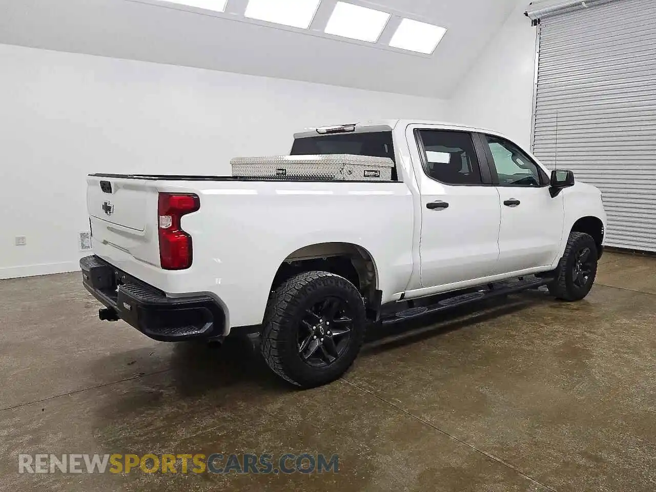 3 Photograph of a damaged car 3GCPDCEK1NG549594 CHEVROLET SILVERADO 2022