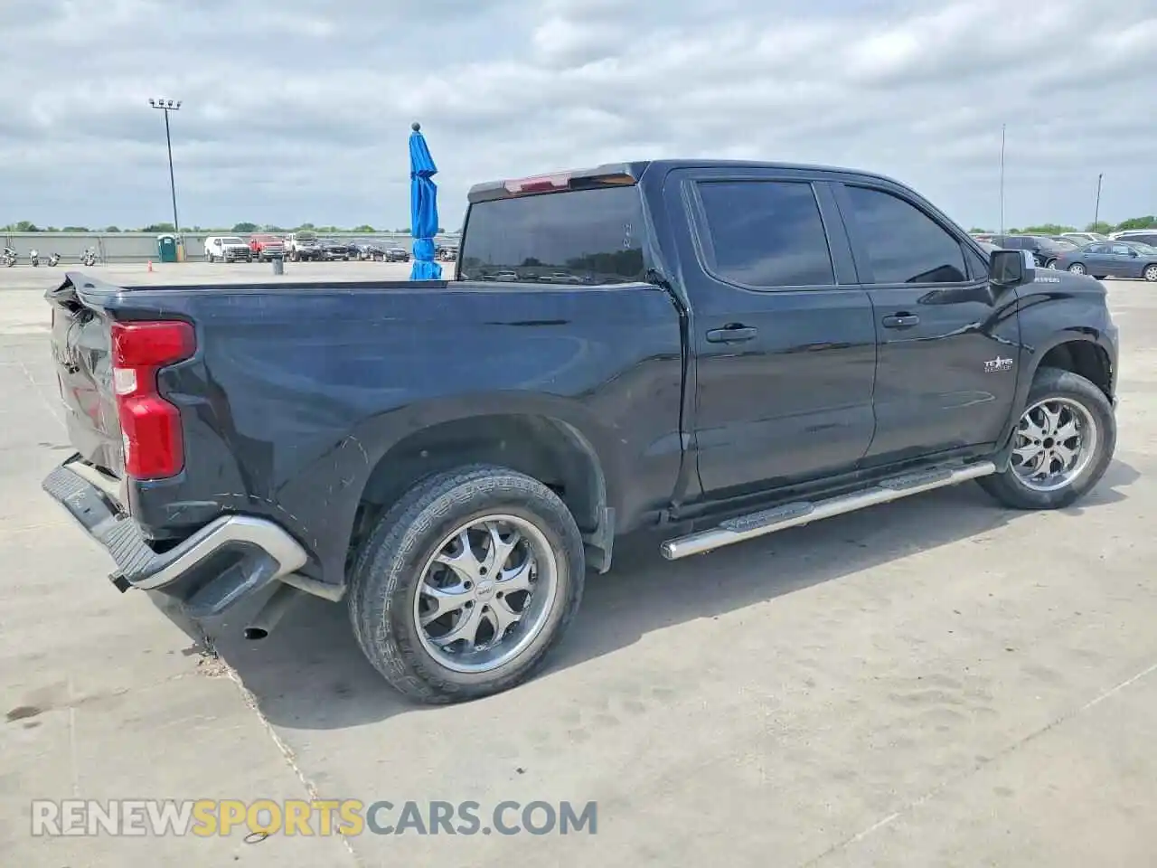 3 Photograph of a damaged car 3GCPWCED7NG175956 CHEVROLET SILVERADO 2022