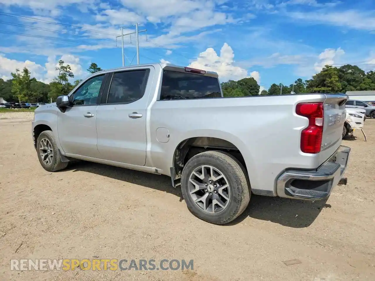 2 Photograph of a damaged car 3GCPWCEDXNG144572 CHEVROLET SILVERADO 2022