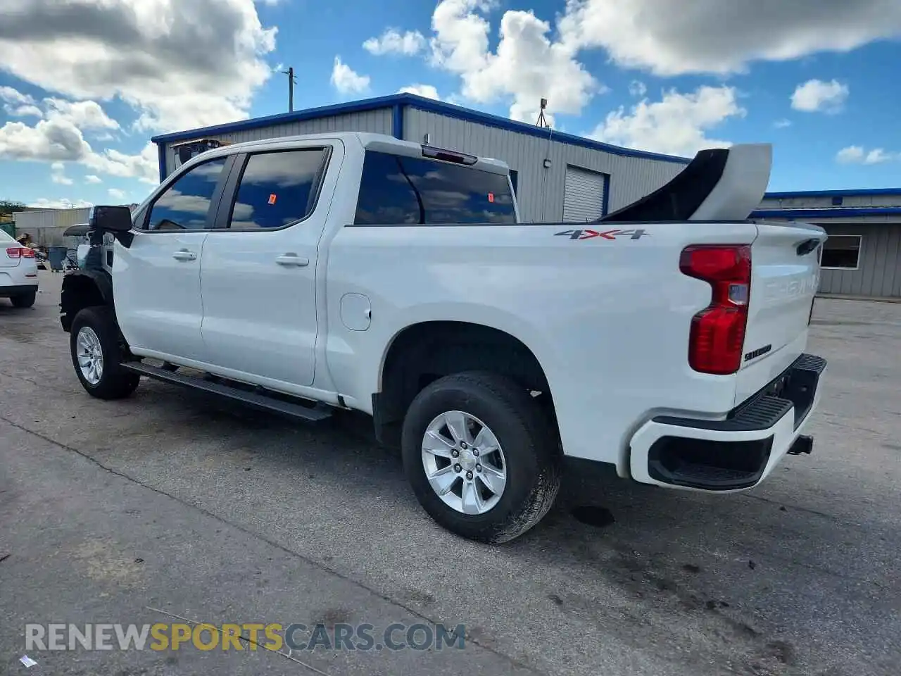 2 Photograph of a damaged car 3GCUDDED1NG522034 CHEVROLET SILVERADO 2022