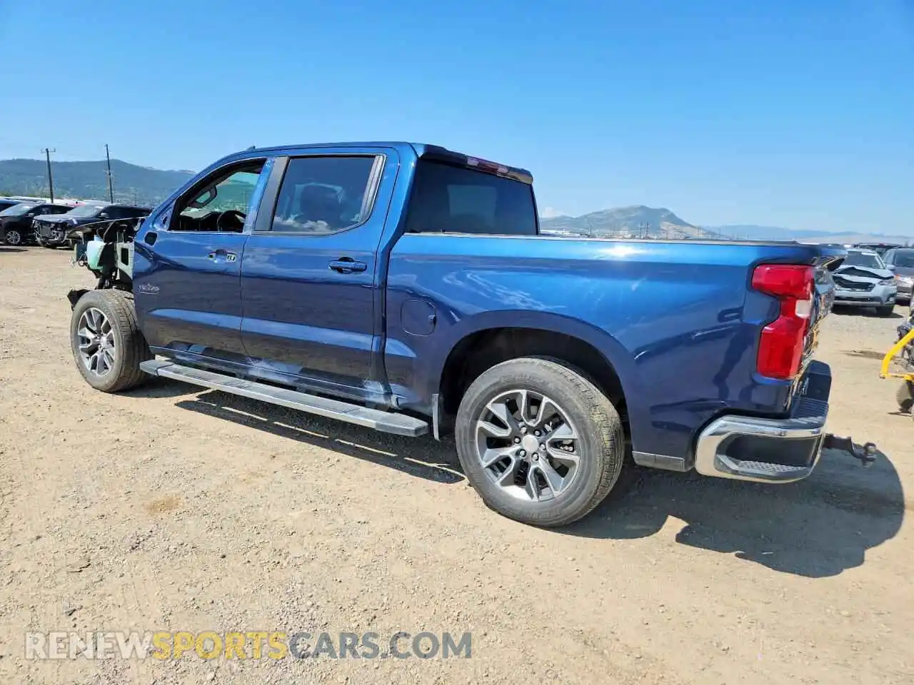 2 Photograph of a damaged car 3GCUDDET6NG673300 CHEVROLET SILVERADO 2022