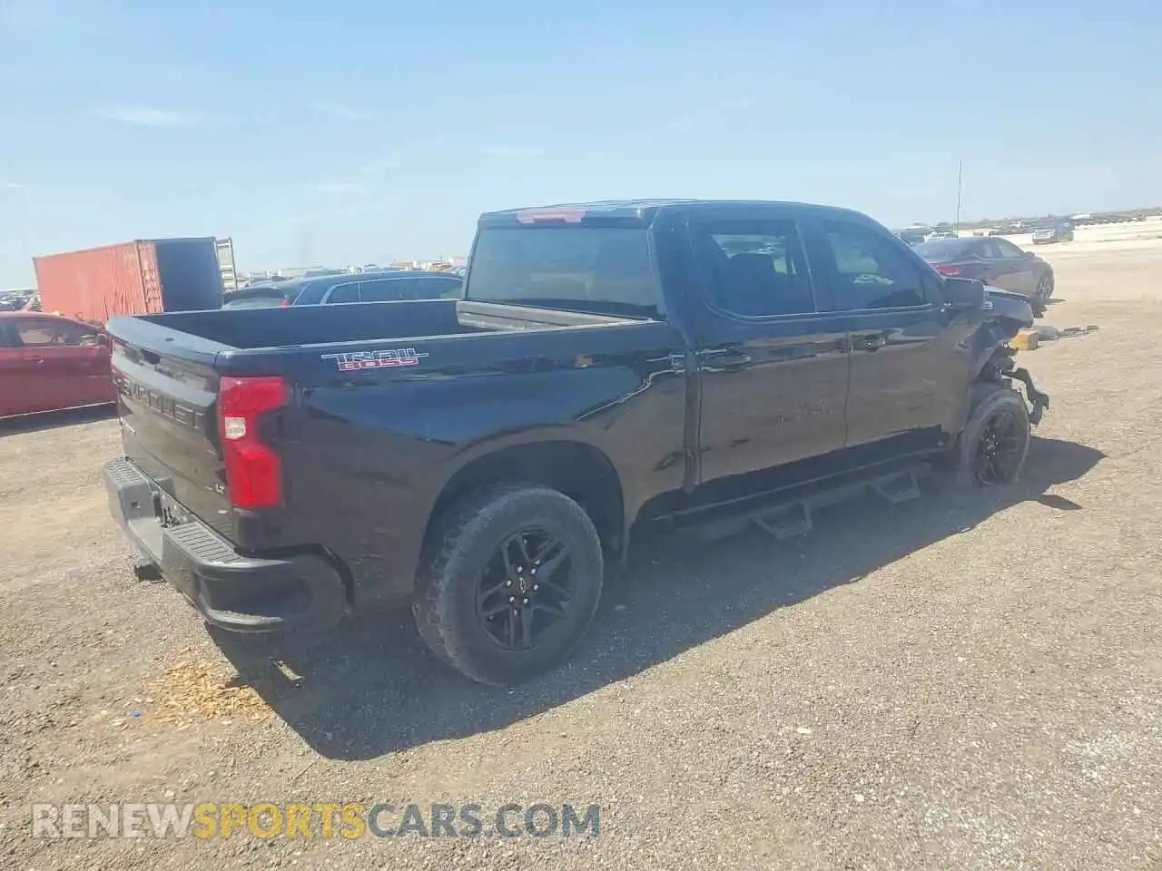 3 Photograph of a damaged car 3GCUDFED9NG673229 CHEVROLET SILVERADO 2022