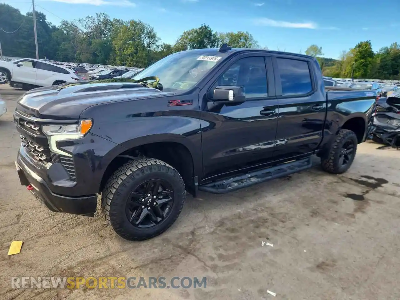 1 Photograph of a damaged car 3GCUDFEDXNG650879 CHEVROLET SILVERADO 2022