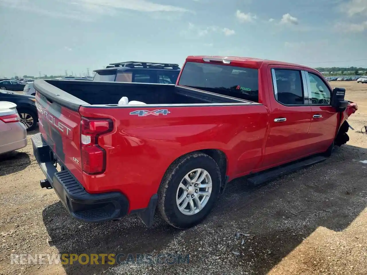 3 fotografías del automóvil dañado 3GCUYAED3NG174949 CHEVROLET SILVERADO 2022
