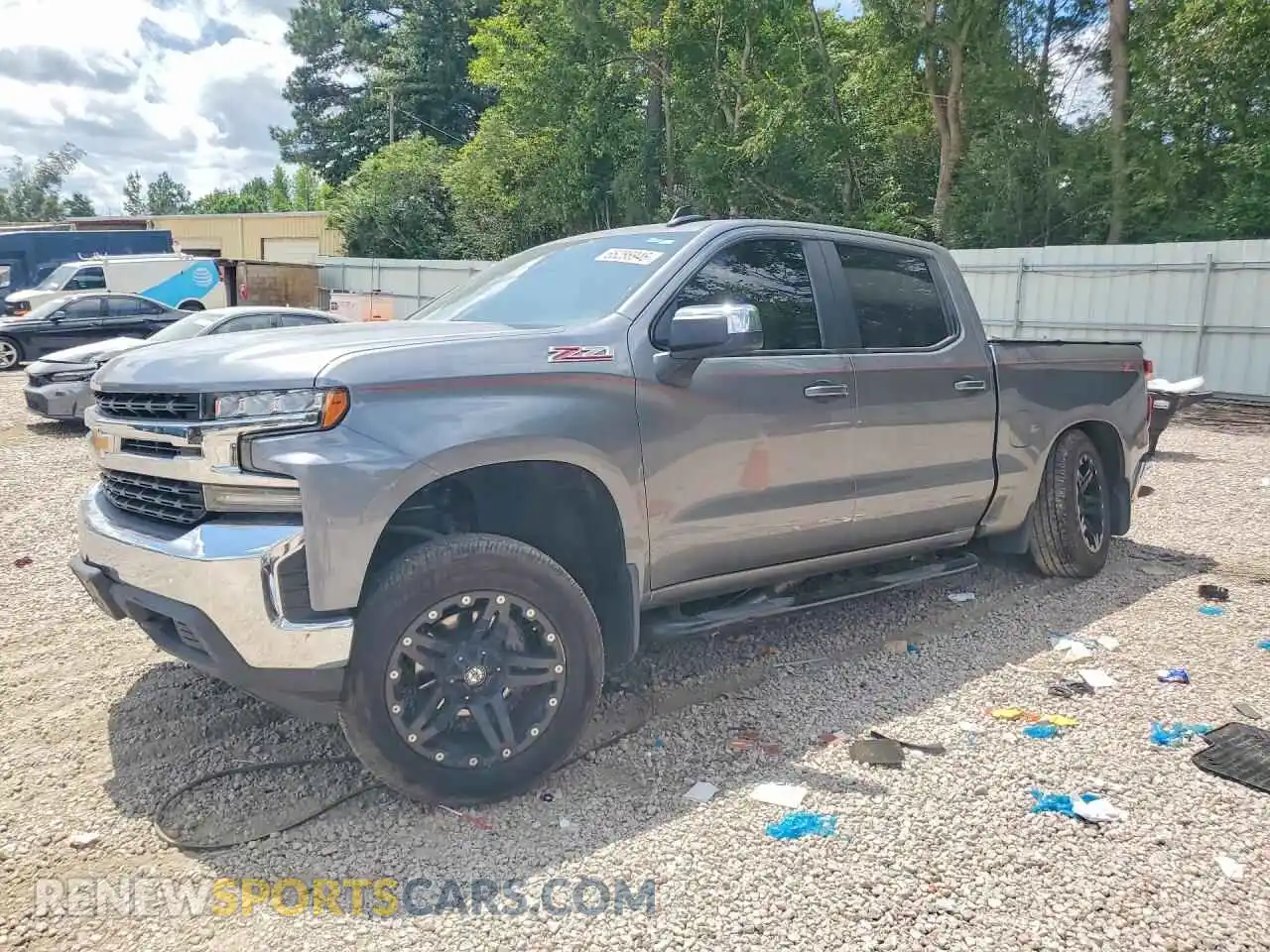 1 Photograph of a damaged car 3GCUYDEDXNG157891 CHEVROLET SILVERADO 2022