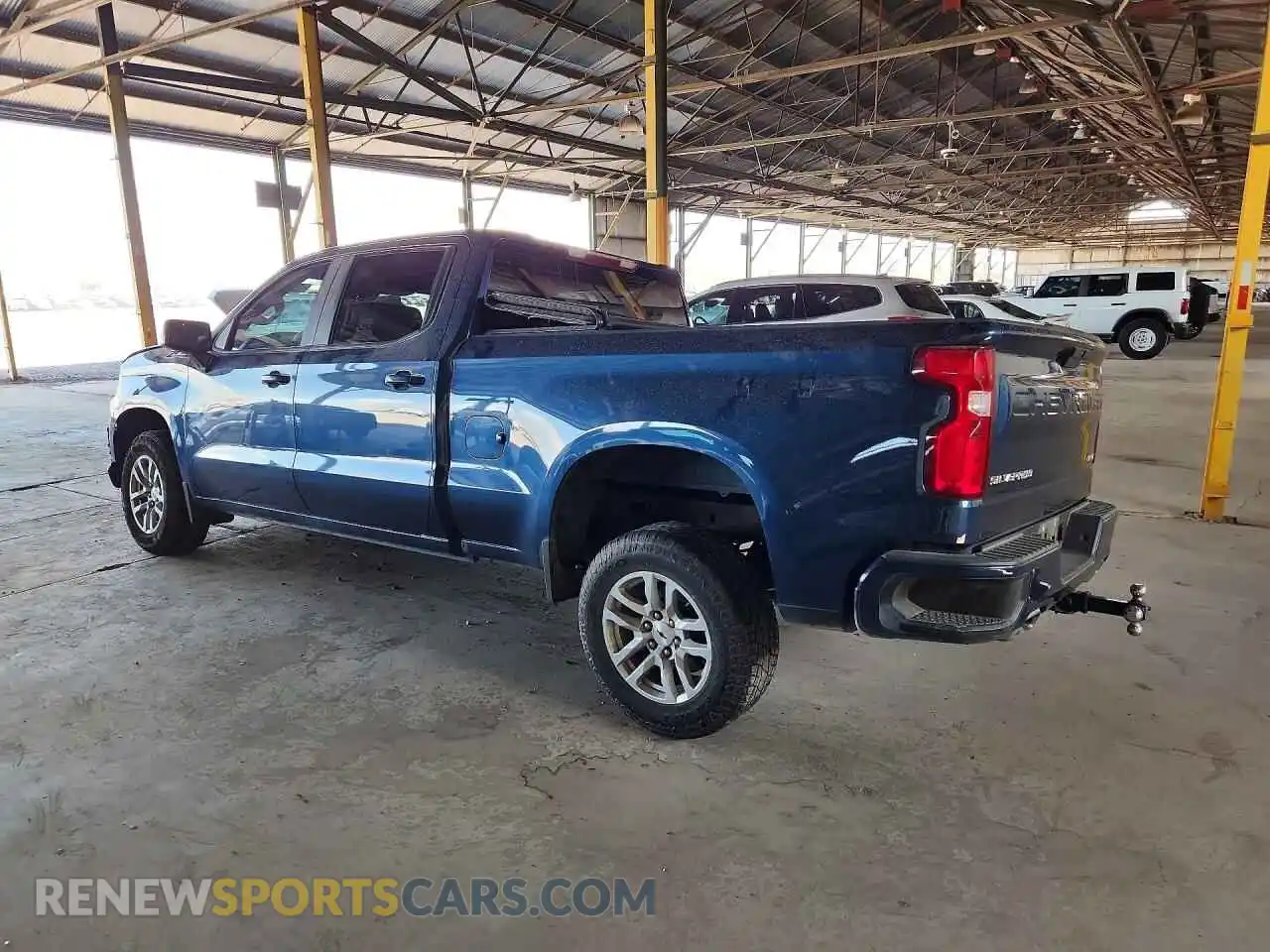 2 Photograph of a damaged car 3GCUYEED1NG210869 CHEVROLET SILVERADO 2022