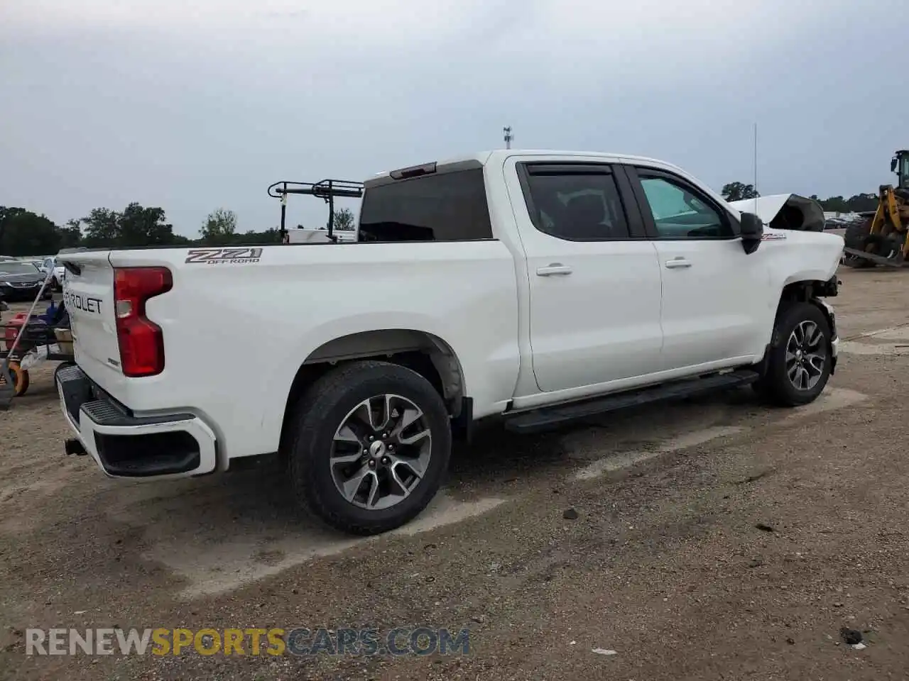 3 Photograph of a damaged car 3GCUYEED2NG134224 CHEVROLET SILVERADO 2022