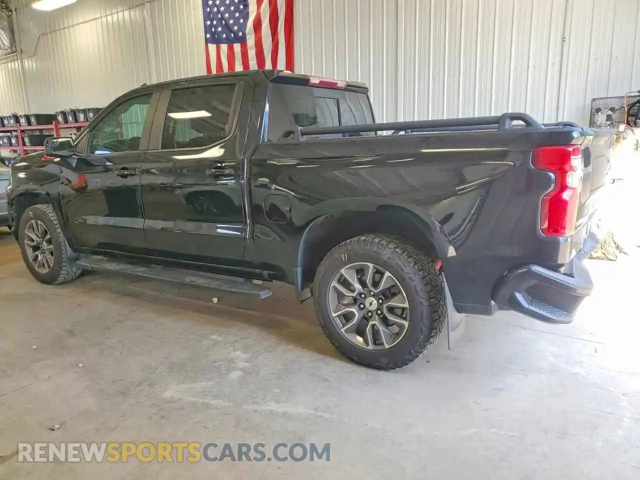 2 Photograph of a damaged car 3GCUYEED6NG126403 CHEVROLET SILVERADO 2022