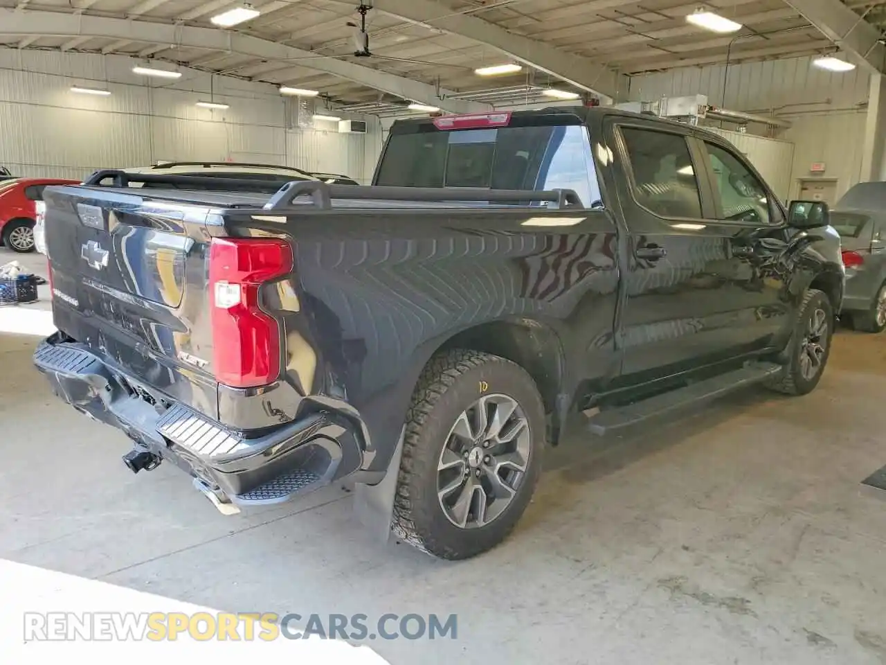 3 Photograph of a damaged car 3GCUYEED6NG126403 CHEVROLET SILVERADO 2022