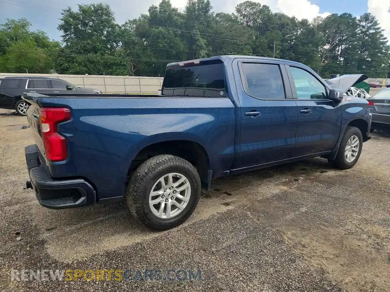 3 Photograph of a damaged car 3GCUYEED7NG215154 CHEVROLET SILVERADO 2022