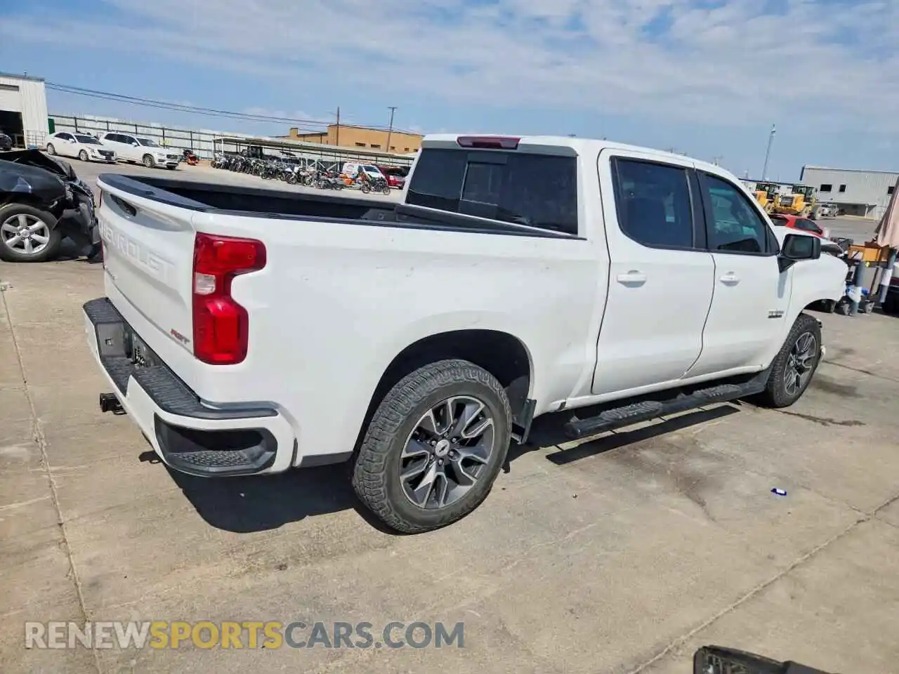 3 Photograph of a damaged car 3GCUYEED8NG122059 CHEVROLET SILVERADO 2022