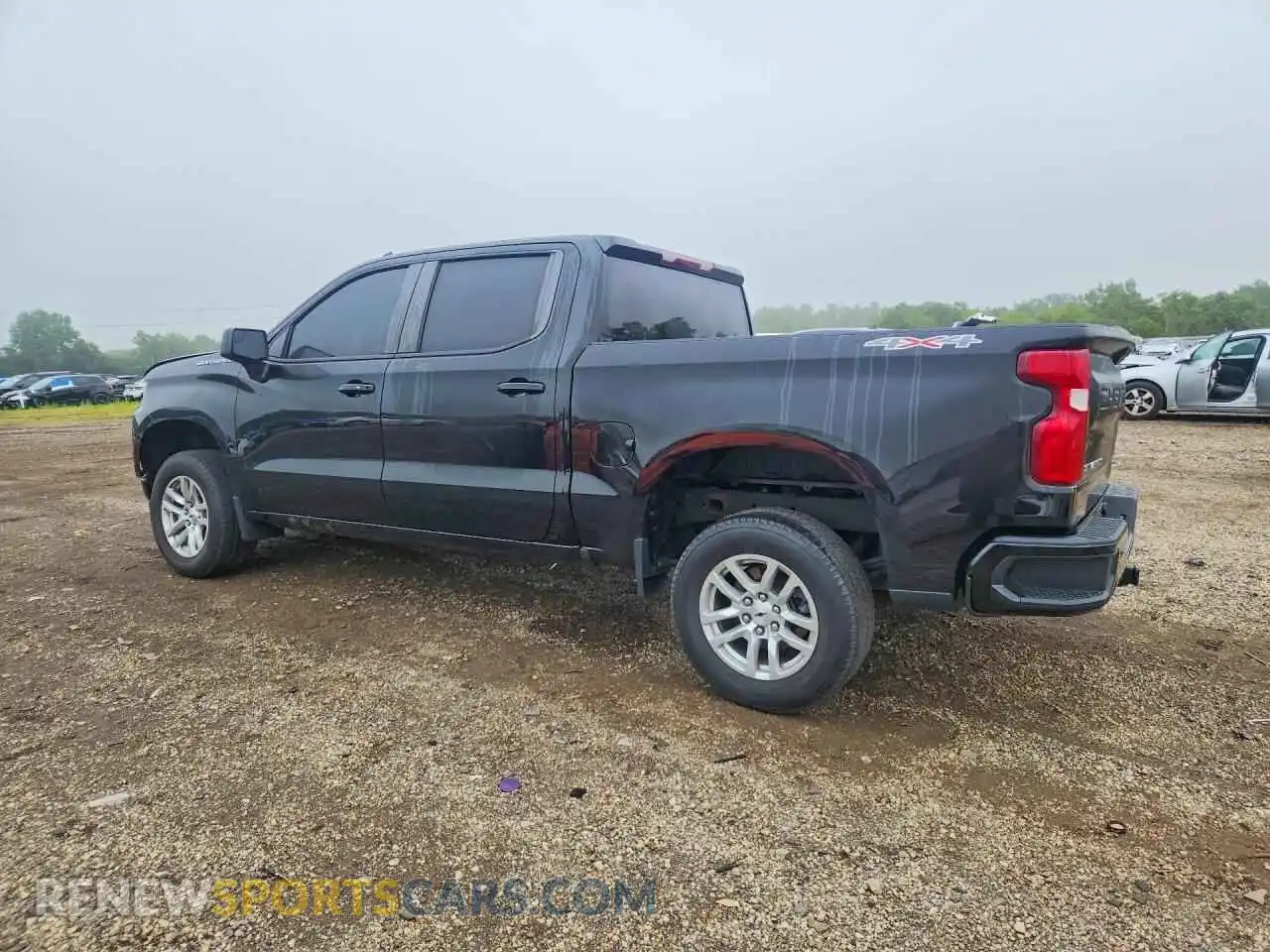 2 Photograph of a damaged car 3GCUYEEL4NG211179 CHEVROLET SILVERADO 2022