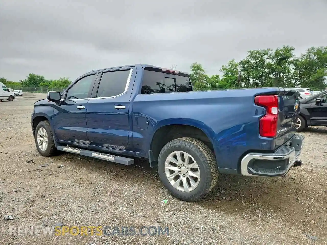 2 Photograph of a damaged car 3GCUYGEL7NG168582 CHEVROLET SILVERADO 2022