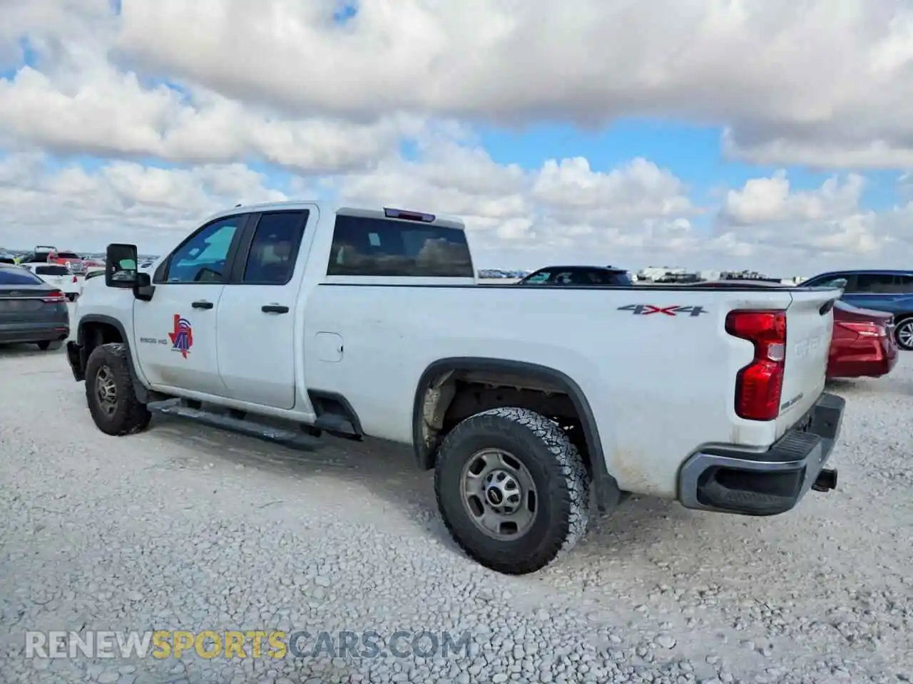 2 Photograph of a damaged car 1GC2YLE76PF213129 CHEVROLET SILVERADO 2023