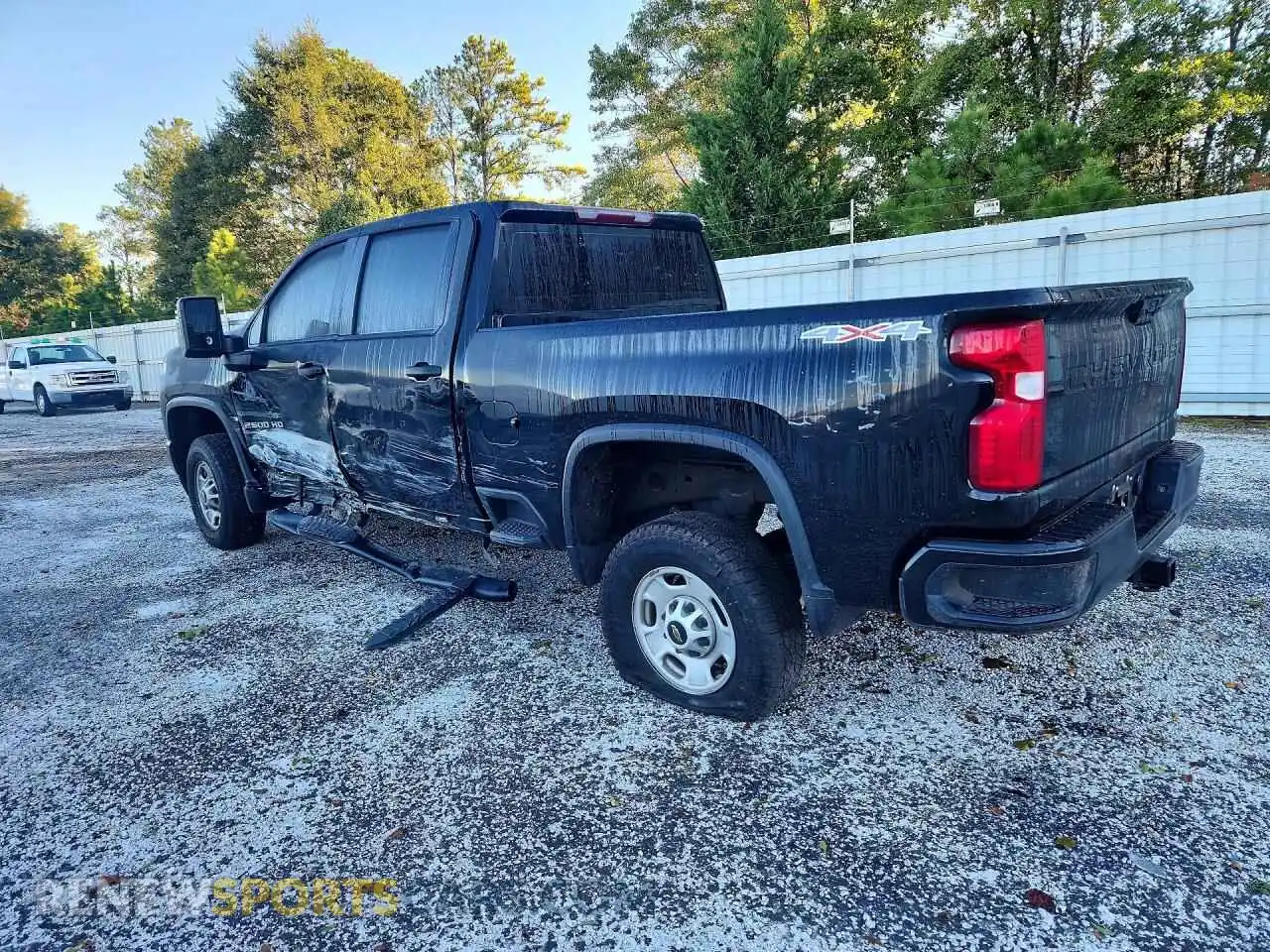 2 Photograph of a damaged car 1GC4YLE79PF169376 CHEVROLET SILVERADO 2023