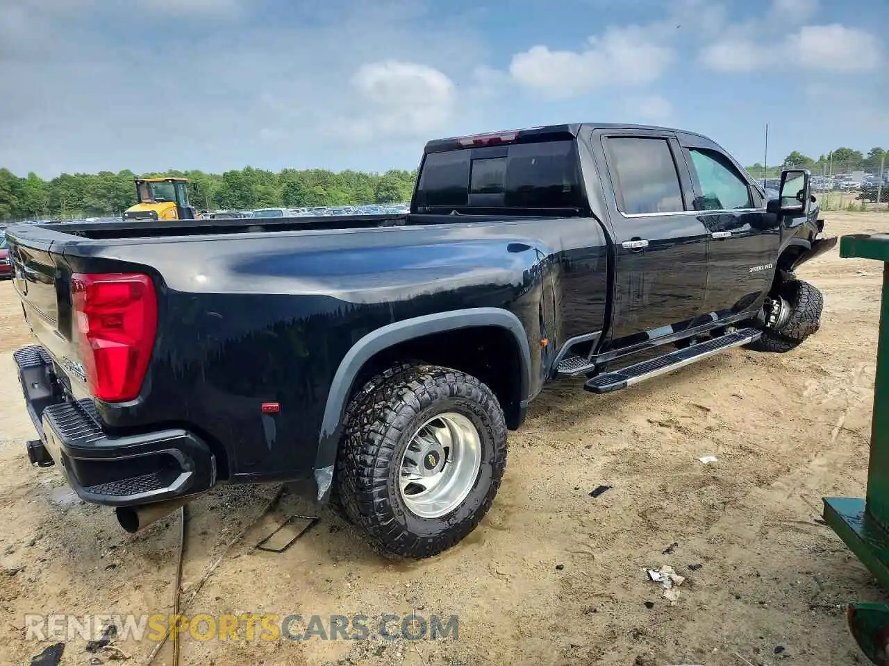 3 fotografías del automóvil dañado 1GC4YVEY4PF118596 CHEVROLET SILVERADO 2023