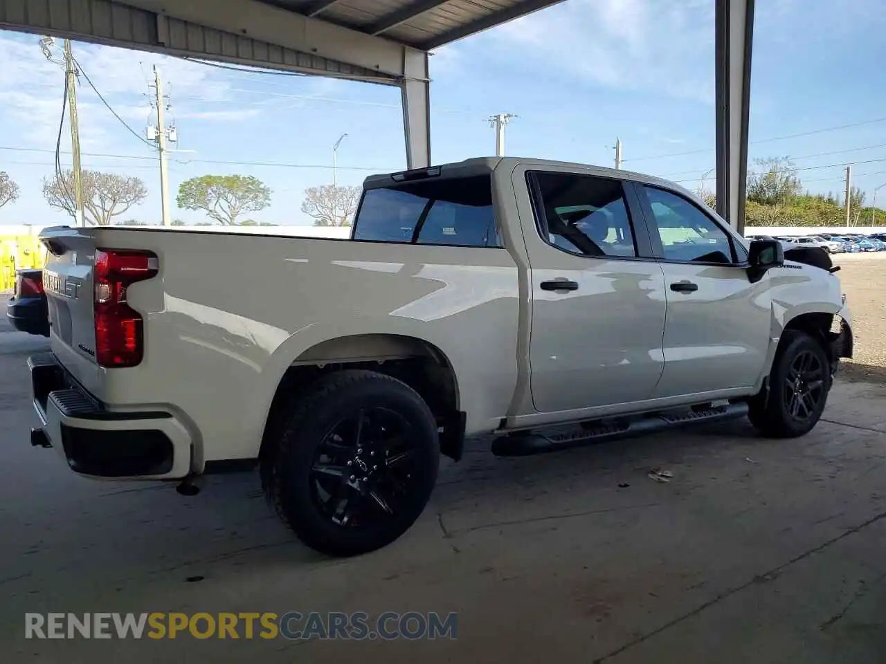3 fotografías del automóvil dañado 1GCPABEK4PZ223777 CHEVROLET SILVERADO 2023