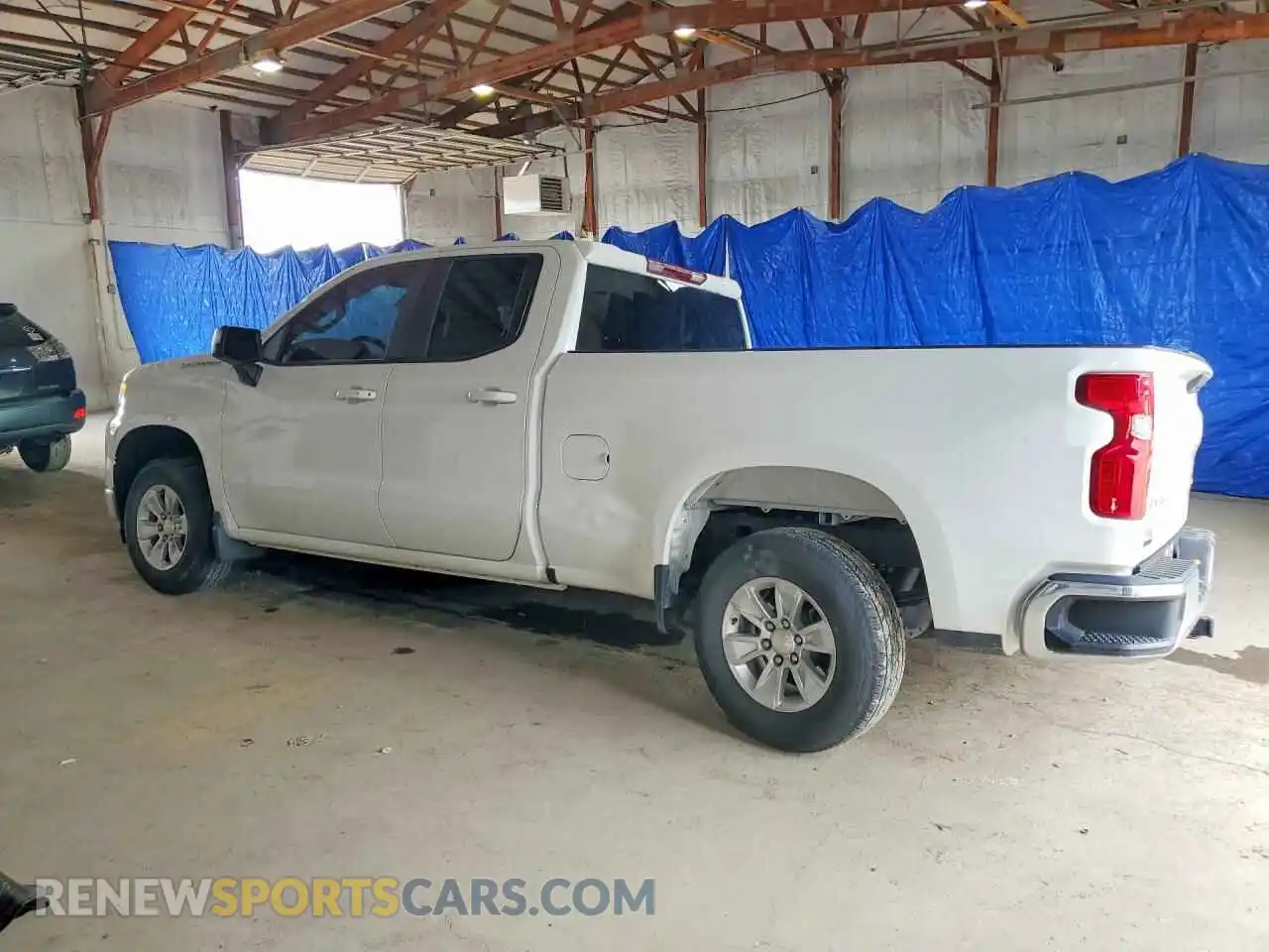 2 Photograph of a damaged car 1GCRACED4PZ323846 CHEVROLET SILVERADO 2023