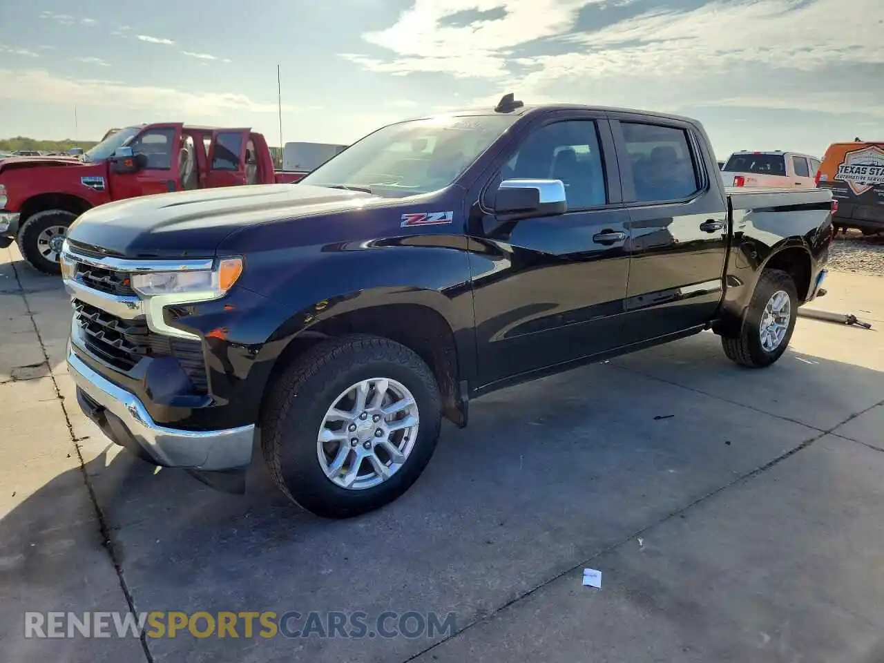 1 fotografías del automóvil dañado 1GCUDDED2PZ333878 CHEVROLET SILVERADO 2023