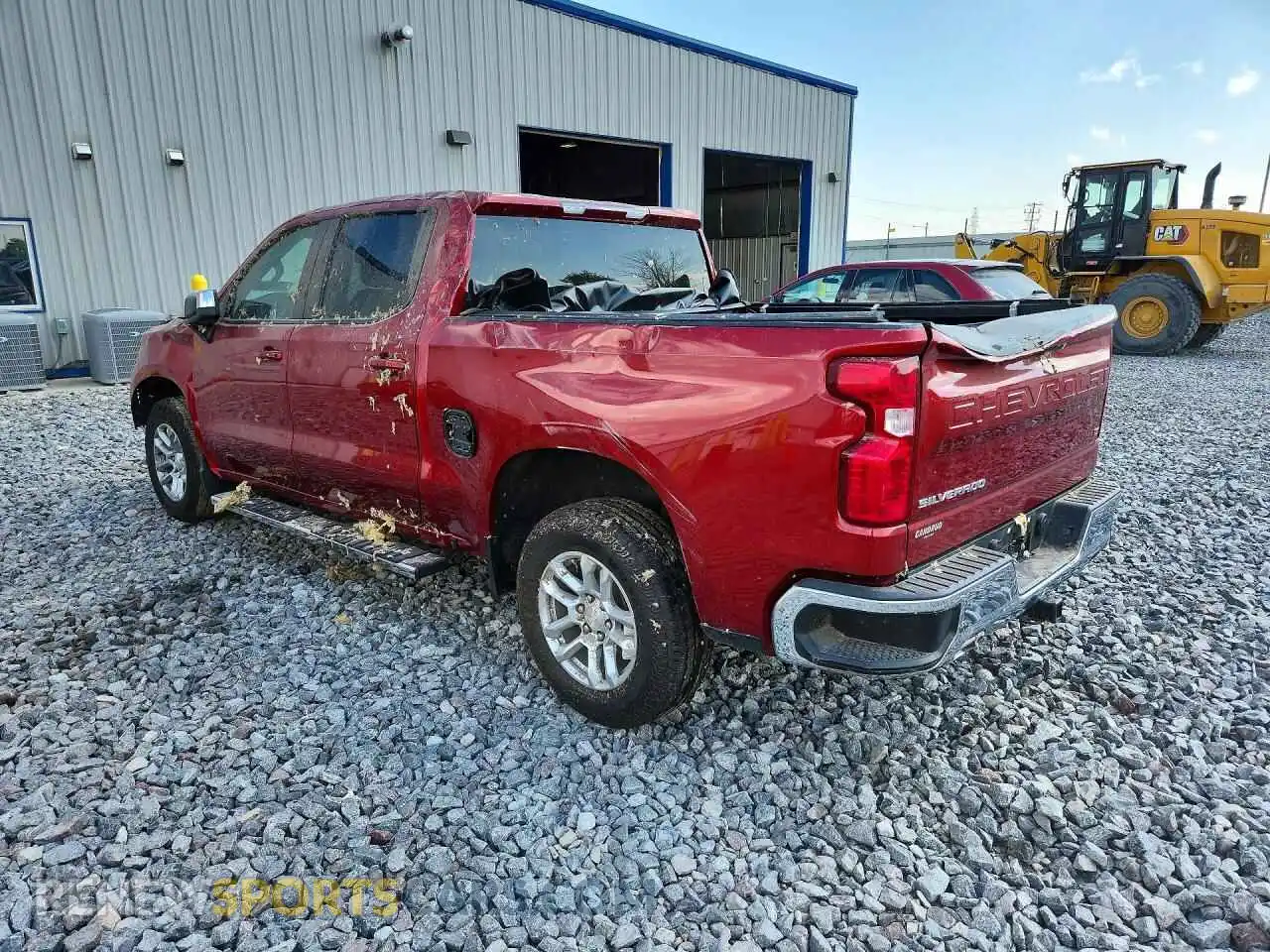 2 Фотография поврежденного автомобиля 1GCUDDED9PZ223572 CHEVROLET SILVERADO 2023