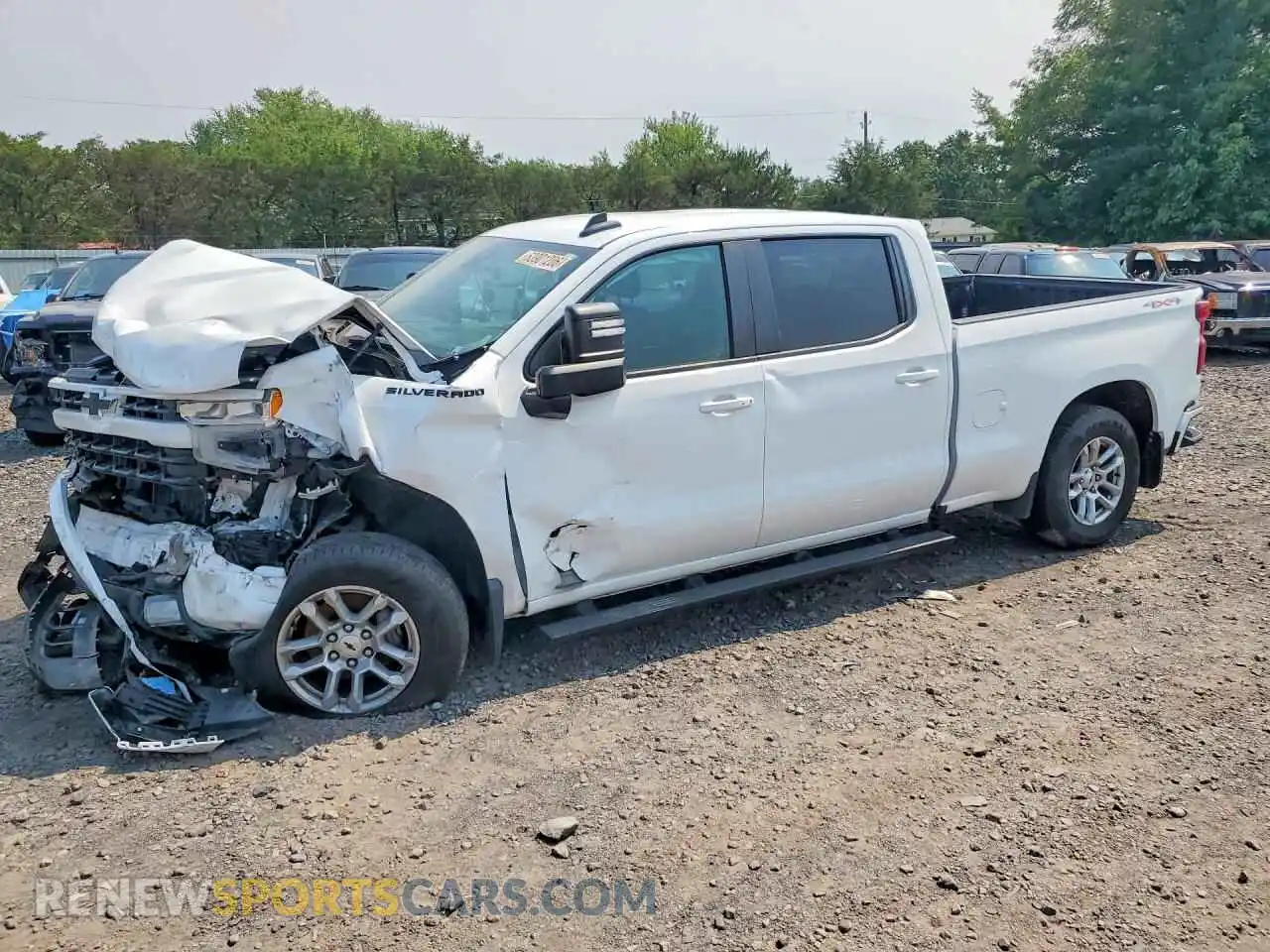 1 fotografías del automóvil dañado 1GCUDEE80PZ189188 CHEVROLET SILVERADO 2023