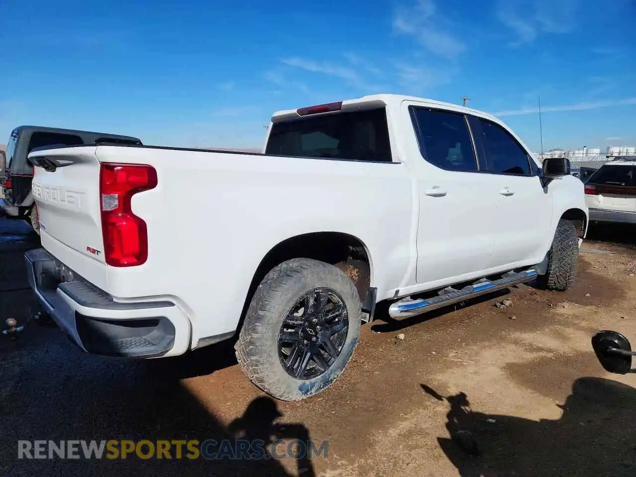 3 Photograph of a damaged car 1GCUDEED1PZ109765 CHEVROLET SILVERADO 2023