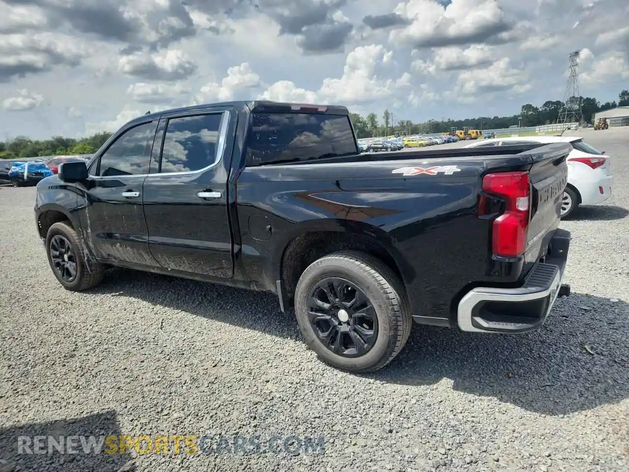2 Photograph of a damaged car 1GCUDGED8PZ110374 CHEVROLET SILVERADO 2023