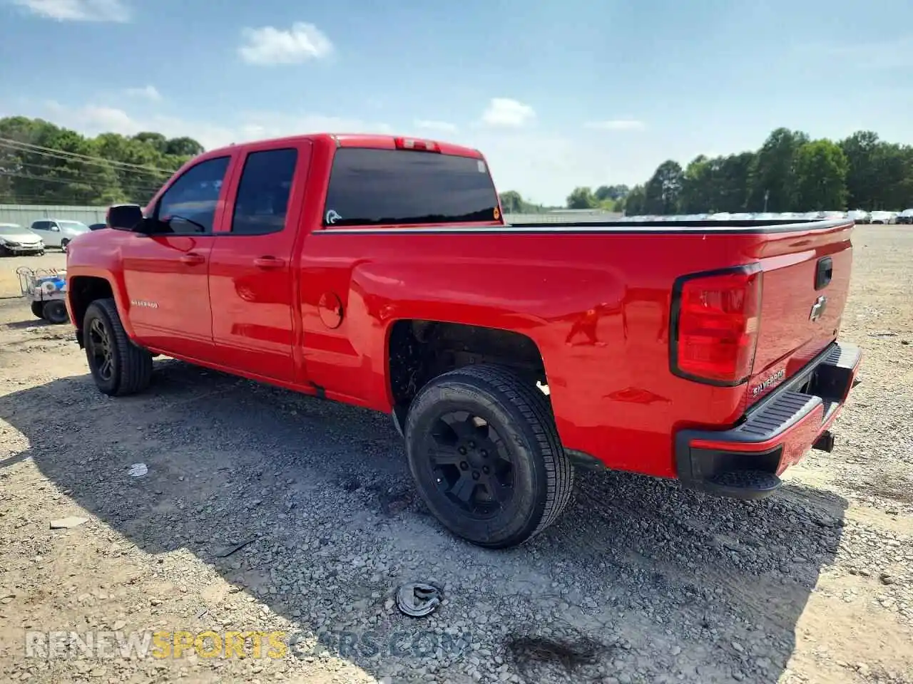 2 fotografías del automóvil dañado 1GCVKREC2GZ387471 CHEVROLET SILVERADO 2023