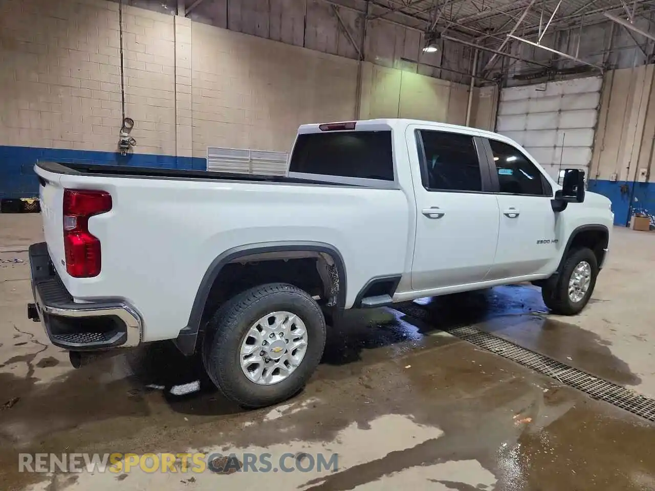 3 Photograph of a damaged car 2GC1YNEY8P1719486 CHEVROLET SILVERADO 2023
