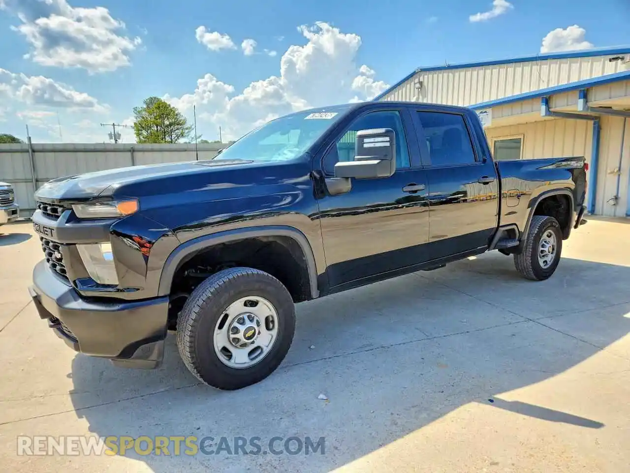 1 Photograph of a damaged car 2GC4YLE71P1714347 CHEVROLET SILVERADO 2023