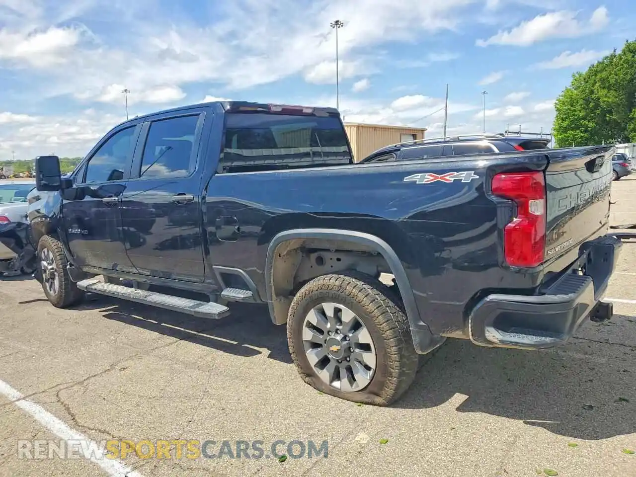 2 Photograph of a damaged car 2GC4YME79P1709287 CHEVROLET SILVERADO 2023