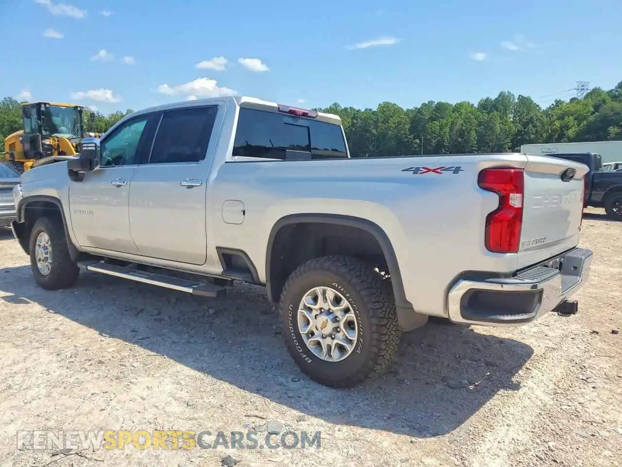 2 Photograph of a damaged car 2GC4YPEY1P1721668 CHEVROLET SILVERADO 2023