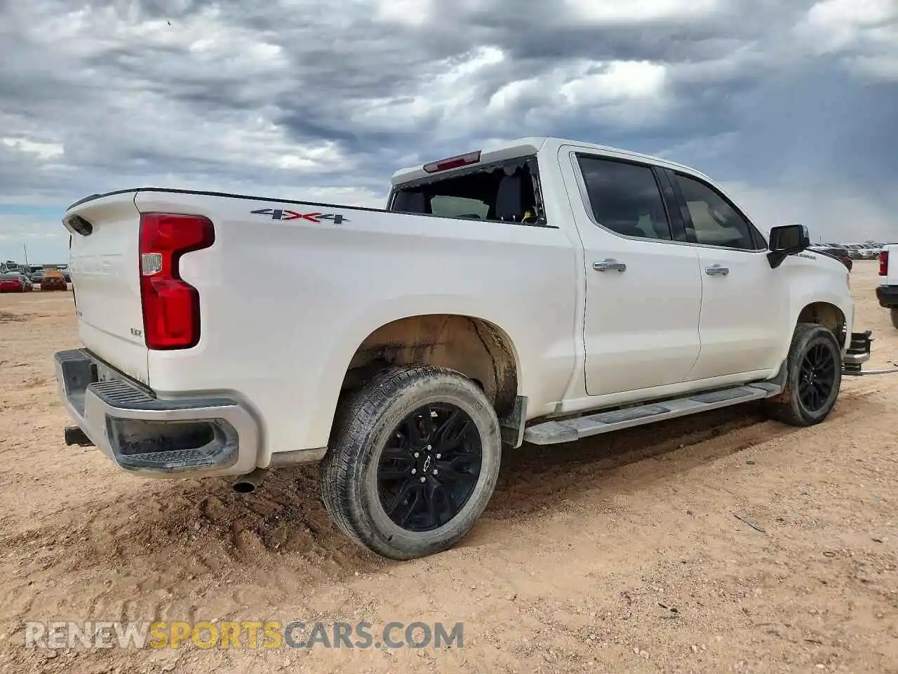3 fotografías del automóvil dañado 2GCUDGED0P1149419 CHEVROLET SILVERADO 2023