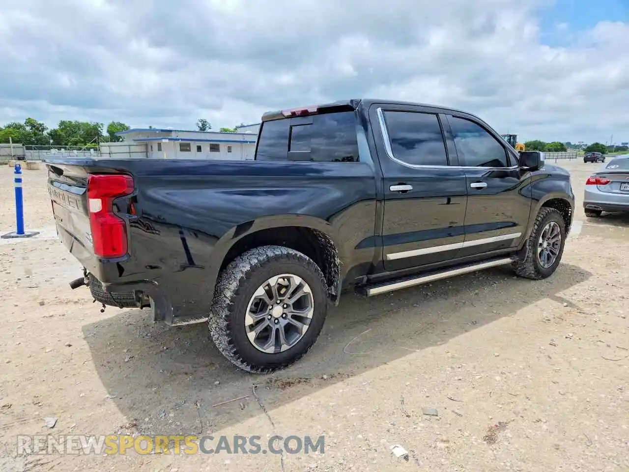 3 fotografías del automóvil dañado 2GCUDJED9P1125293 CHEVROLET SILVERADO 2023