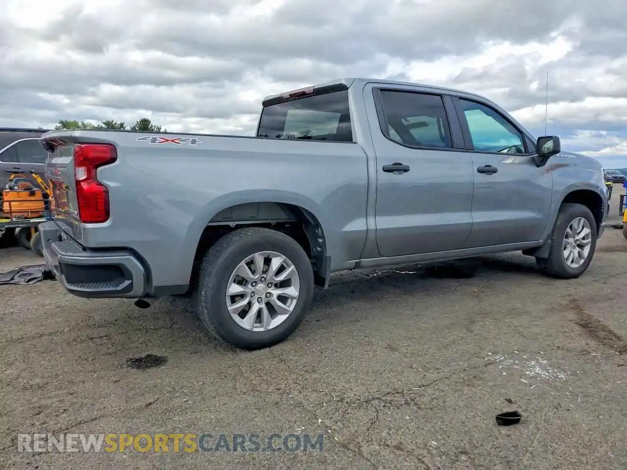 3 fotografías del automóvil dañado 3GCPDBEK3PG264246 CHEVROLET SILVERADO 2023