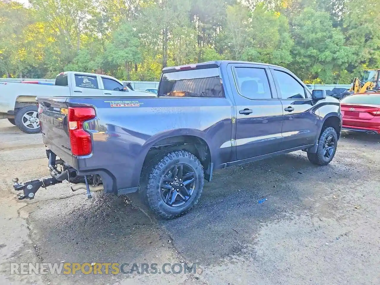3 Photograph of a damaged car 3GCUDCED1PG128160 CHEVROLET SILVERADO 2023