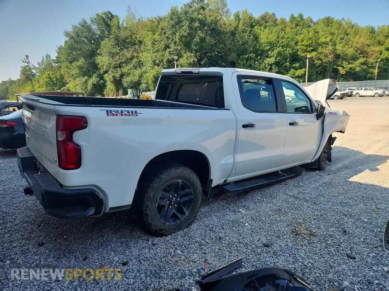 3 fotografías del automóvil dañado 3GCUDFED9PG252906 CHEVROLET SILVERADO 2023