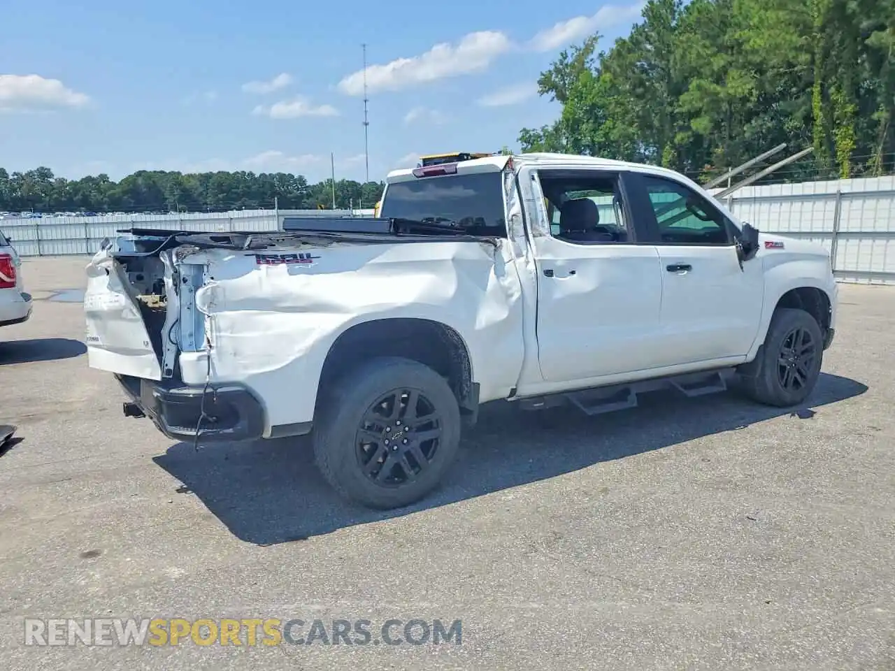 3 Photograph of a damaged car 3GCUDFEL0PG209661 CHEVROLET SILVERADO 2023